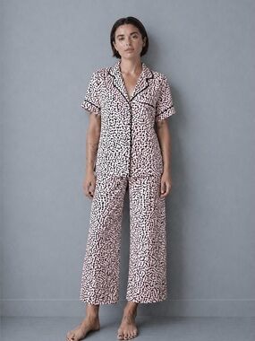 Kate Spade pink w/ black polka dot pajamas, top and pants. Sz M
